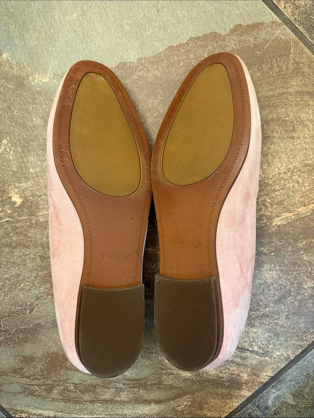 Vionic Women’s Pink Suede Slip-On Loafers